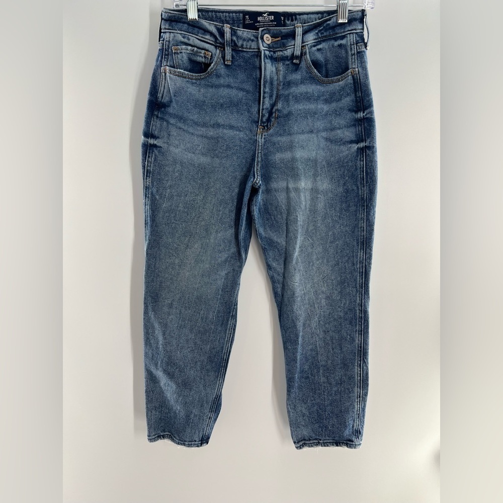 HOLLISTER ULTRA HIGH RISE MOM CROPPED JEANS SIZE 7 SHORT